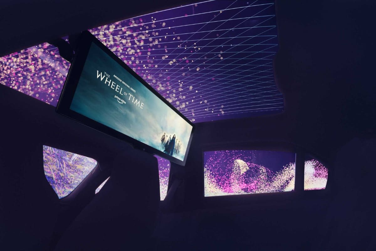 BMW Theatre Screen устанавливает новые стандарты развлечений