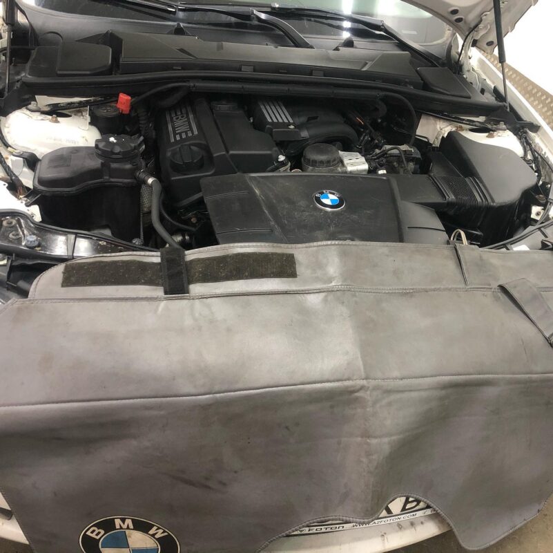 Замена маслосъёмных колпачков на BMW 3 серии E90