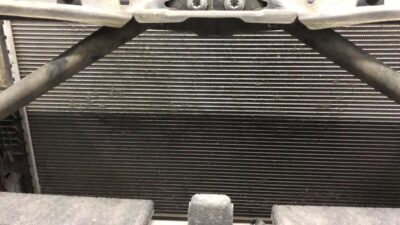 BMW 5 G30: мойка радиаторов ДВС и климат-контроля