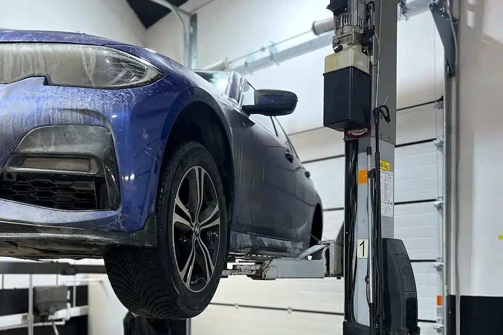 BMW 320d G20: замена задних плавающих сайлентблоков G20: замена задних плавающих сайлентблоков