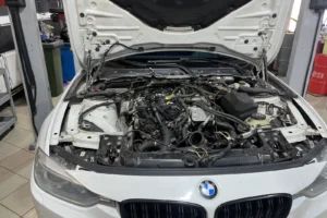 Диагностика и Замена клапанной крышки BMW F30 320i xDrive